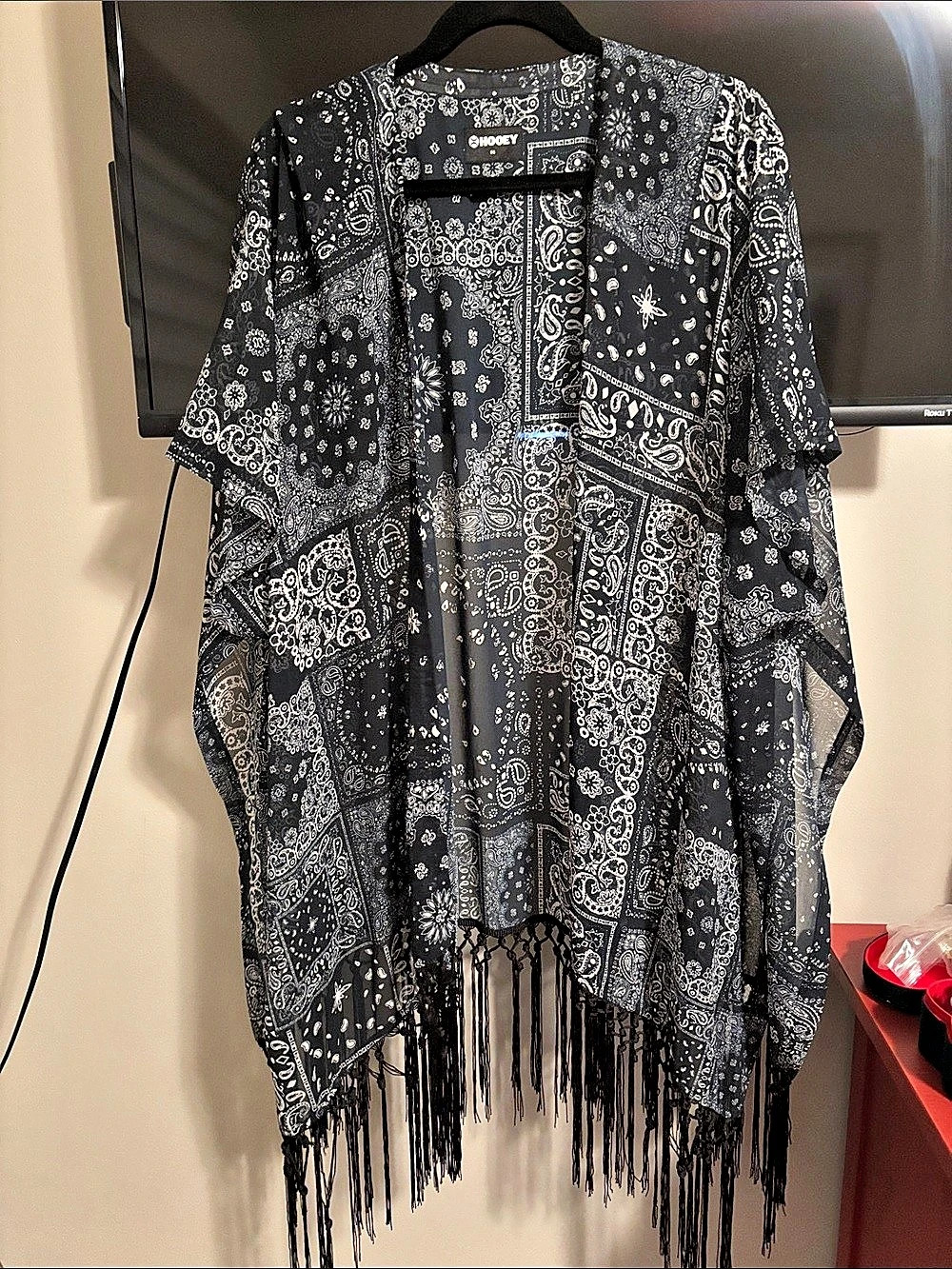 HOOEY Ladies Long Kimono Black/White Bandana w/ Black Fringe Black Fringe